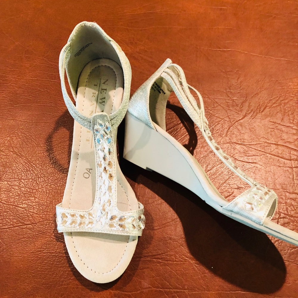 Cute Short Wedges/Heels